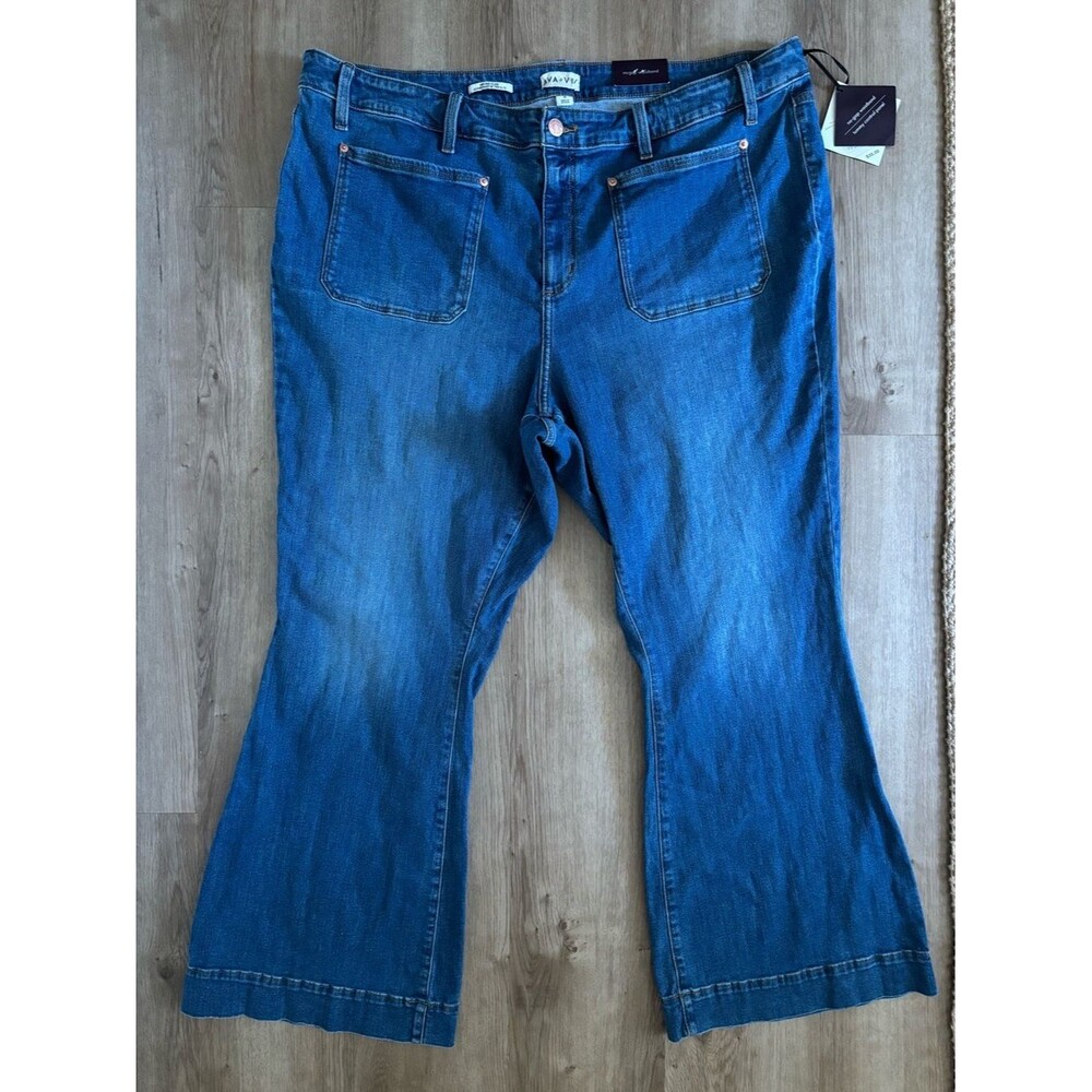 Ava & Viv Jean Women’s 26 High Rise Flare Medium Blue Stretch Denim